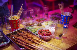 餐飲市場(chǎng)烤串這么火，家庭串串能否“上道兒”？