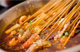 可烤可涮可煮……燒烤季，這個(gè)串串要火？