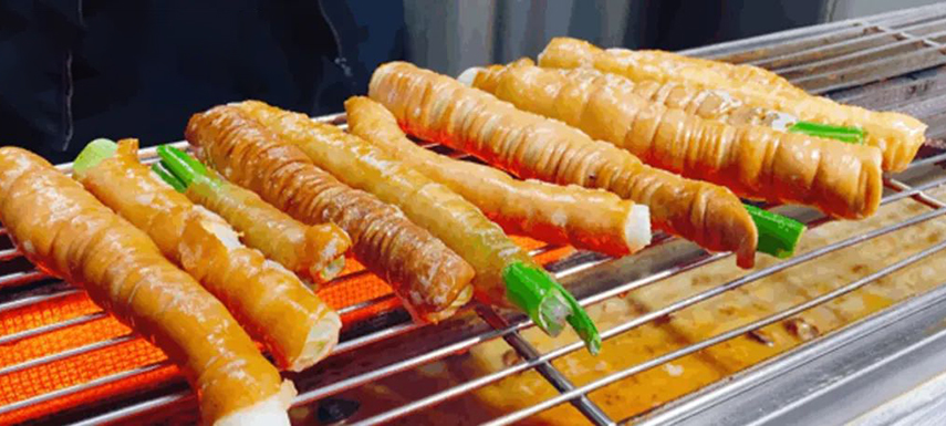 肥腸卷大蔥、鮮鹵肥腸...肥腸進入全場景時代，重量級選手開啟正面廝殺！鄭州預制菜展見分曉