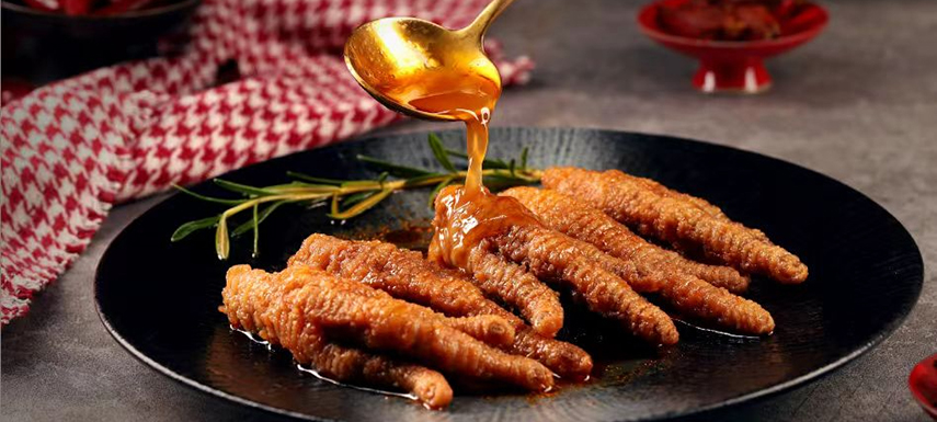  雞爪類產(chǎn)品大爆發(fā)，虎皮鳳爪為何能“橫掃”火鍋店？